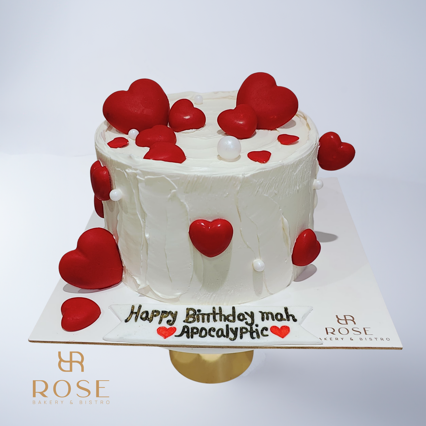 Red heart cake
