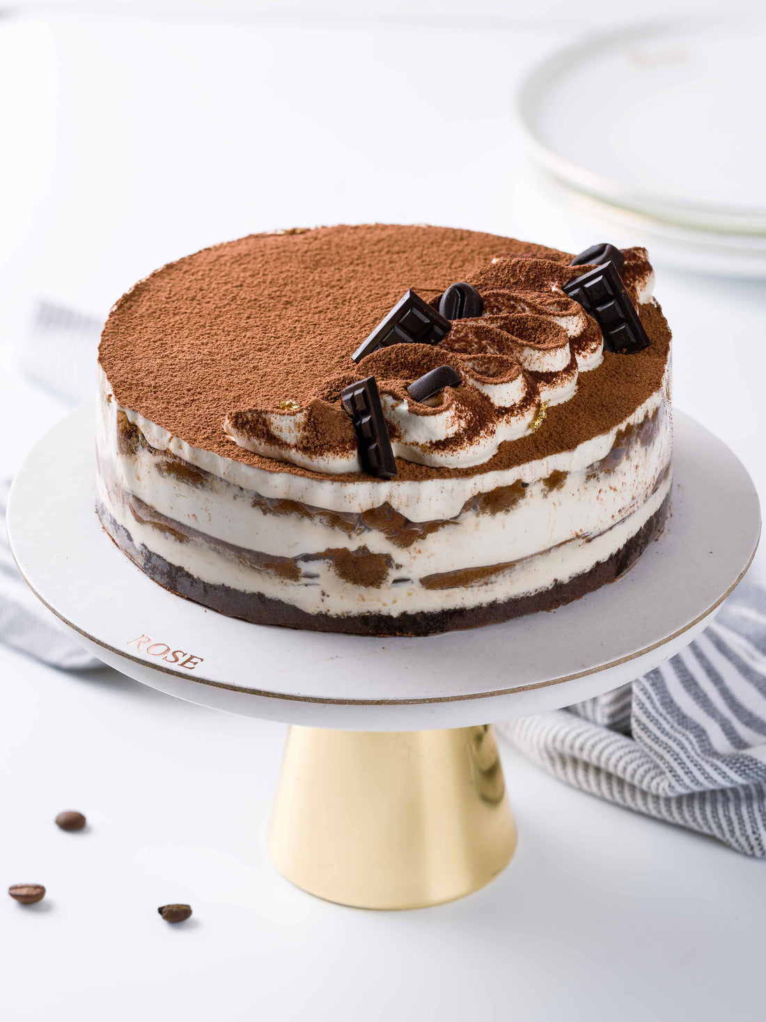 Indulging in the Elegance of Classic Tiramisu